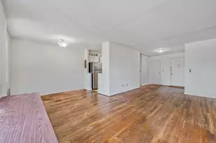 190 W Merrick Rd, Freeport, NY 11520 - Photo 7