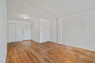 190 W Merrick Rd, Freeport, NY 11520 - Photo 5