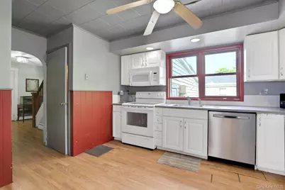 100 Harwich Street, Kingston, NY 12401 - Photo 7