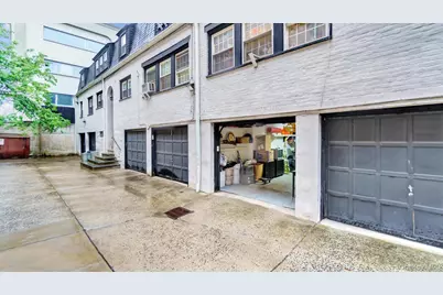 19 Barstow Road #G, Great Neck, NY 11021 - Photo 11