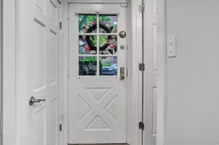 19 Barstow Rd, Great Neck, NY 11021 - Photo 13