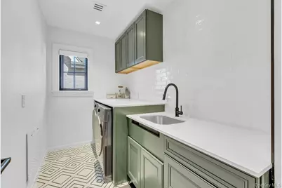 16204 12th Road, Whitestone, NY 11357 - Photo 21