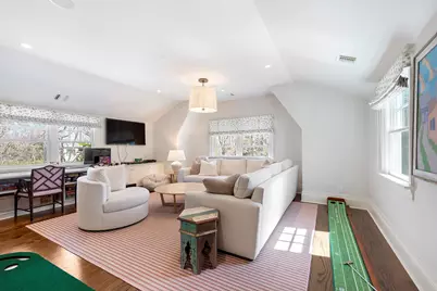 19 Fairlea Court, Sag Harbor, NY 11963 - Photo 9