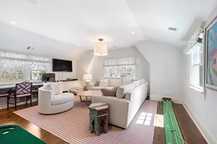 19 Fairlea Ct, Sag Harbor, NY 11963 - Photo 9