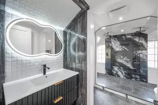 15 Superior Rd, Floral Park, NY 11001 - Photo 23