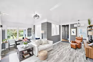 15 Superior Rd, Floral Park, NY 11001 - Photo 3