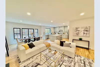 122 Dayton Avenue, Manorville, NY 11949 - Photo 5