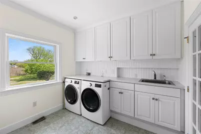 14 South Country Road, Westhampton, NY 11977 - Photo 19