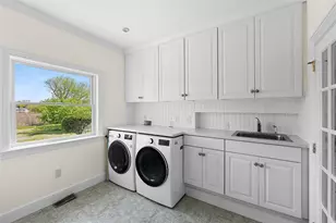 14 S Country Rd, Westhampton, NY 11977 - Photo 19