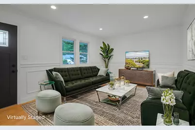 213 Stuyvesant Drive, Selden, NY 11784 - Photo 5