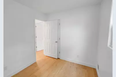 213 Stuyvesant Drive, Selden, NY 11784 - Photo 13