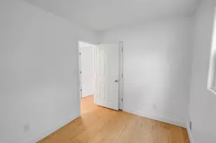 213 Stuyvesant Dr, Selden, NY 11784 - Photo 13