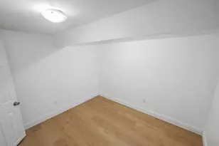 213 Stuyvesant Dr, Selden, NY 11784 - Photo 21