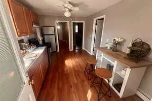 49 N Chestnut St, Beacon, NY 12508 - Photo 9