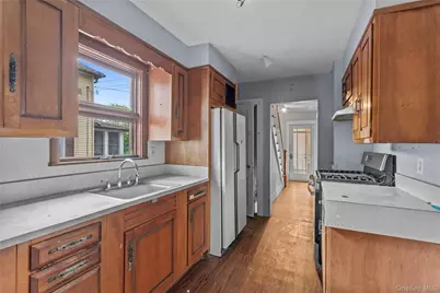 137 North Street, Newburgh, NY 12550 - Photo 7