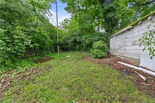 137 North St, Newburgh, NY 12550 - Photo 19