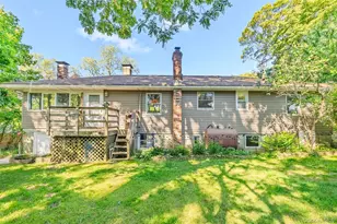 218 Cliff Rd W, Wading River, NY 11792 - Photo 5