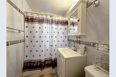 270 N Broadway #2HI, Yonkers, NY 10701 - Photo 15