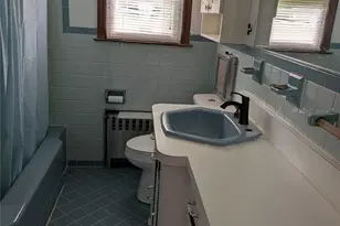 7 Sunset Dr, Yorktown Heights, NY 10598 - Photo 7