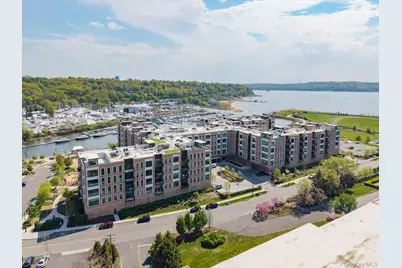 100 Garvies Point Road #1042, Glen Cove, NY 11542 - Photo 21