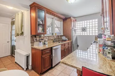 11141 77th Avenue, Forest Hills, NY 11375 - Photo 21