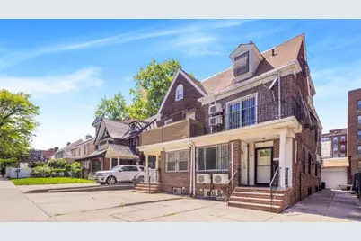 11141 77th Avenue, Forest Hills, NY 11375 - Photo 3