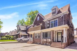 111-41 77th Ave, Forest Hills, NY 11375 - Photo 3