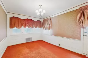 202 Broadway, Lawrence, NY 11559 - Photo 35