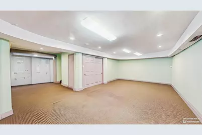 202 Broadway, Lawrence, NY 11559 - Photo 41