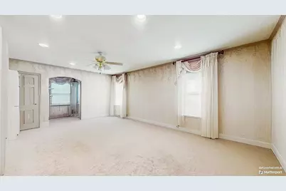 202 Broadway, Lawrence, NY 11559 - Photo 27