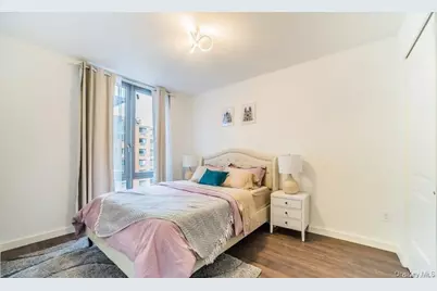 144-27 Sanford Avenue #2K, Flushing, NY 11355 - Photo 11