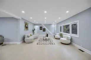 503 Bayville Rd, Lattingtown, NY 11560 - Photo 3