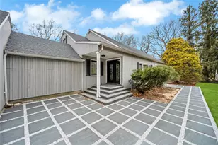 503 Bayville Rd, Lattingtown, NY 11560 - Photo 25