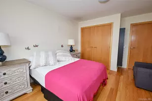 31-35 31st St, Astoria, NY 11106 - Photo 17