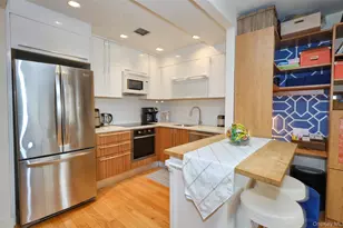 31-35 31st St, Astoria, NY 11106 - Photo 9