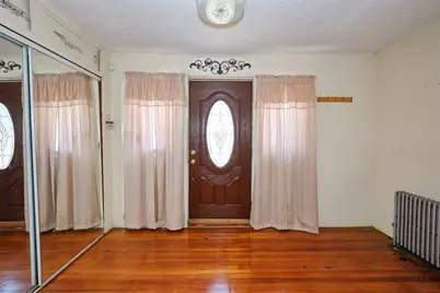 90-62 204th Street, Hollis, NY 11423 - Photo 3