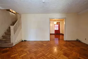 90-62 204th St, Hollis, NY 11423 - Photo 5