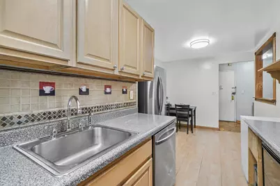 1304 Midland Avenue #B26, Yonkers, NY 10704 - Photo 11