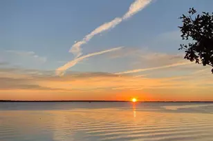 6 Lynn Ct, Hampton Bays, NY 11946 - Photo 23