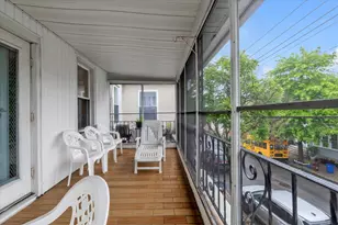 78-22 83 St, Glendale, NY 11385 - Photo 13