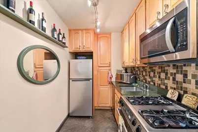 52-30 39 Drive #9B, Woodside, NY 11377 - Photo 7