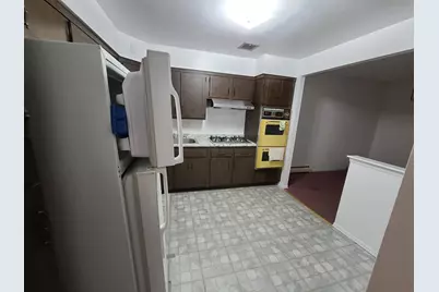 85-10 165 Street, Jamaica, NY 11432 - Photo 15