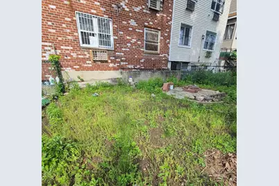 85-10 165 Street, Jamaica, NY 11432 - Photo 5