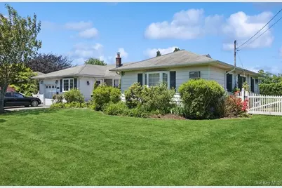 59 Wiltshire Street, Southampton, NY 11968 - Photo 9