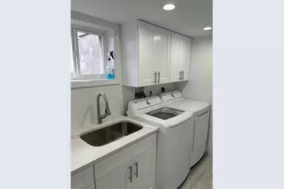 14 Chenango Drive, Bay Shore, NY 11706 - Photo 15