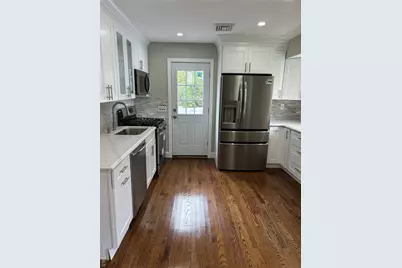 14 Chenango Drive, Bay Shore, NY 11706 - Photo 5