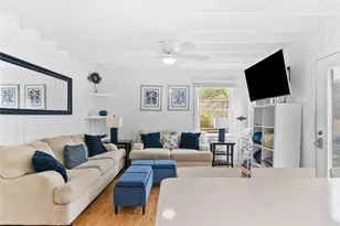 5 Champlain St, Ocean Beach, NY 11706 - Photo 13