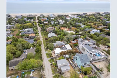 5 Champlain Street, Ocean Beach, NY 11706 - Photo 3