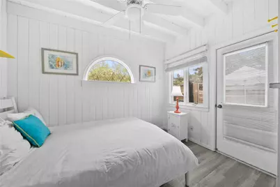 5 Champlain Street, Ocean Beach, NY 11706 - Photo 39