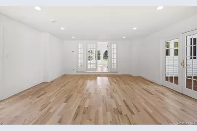 1 Miller Farms Court, Miller Place, NY 11764 - Photo 27